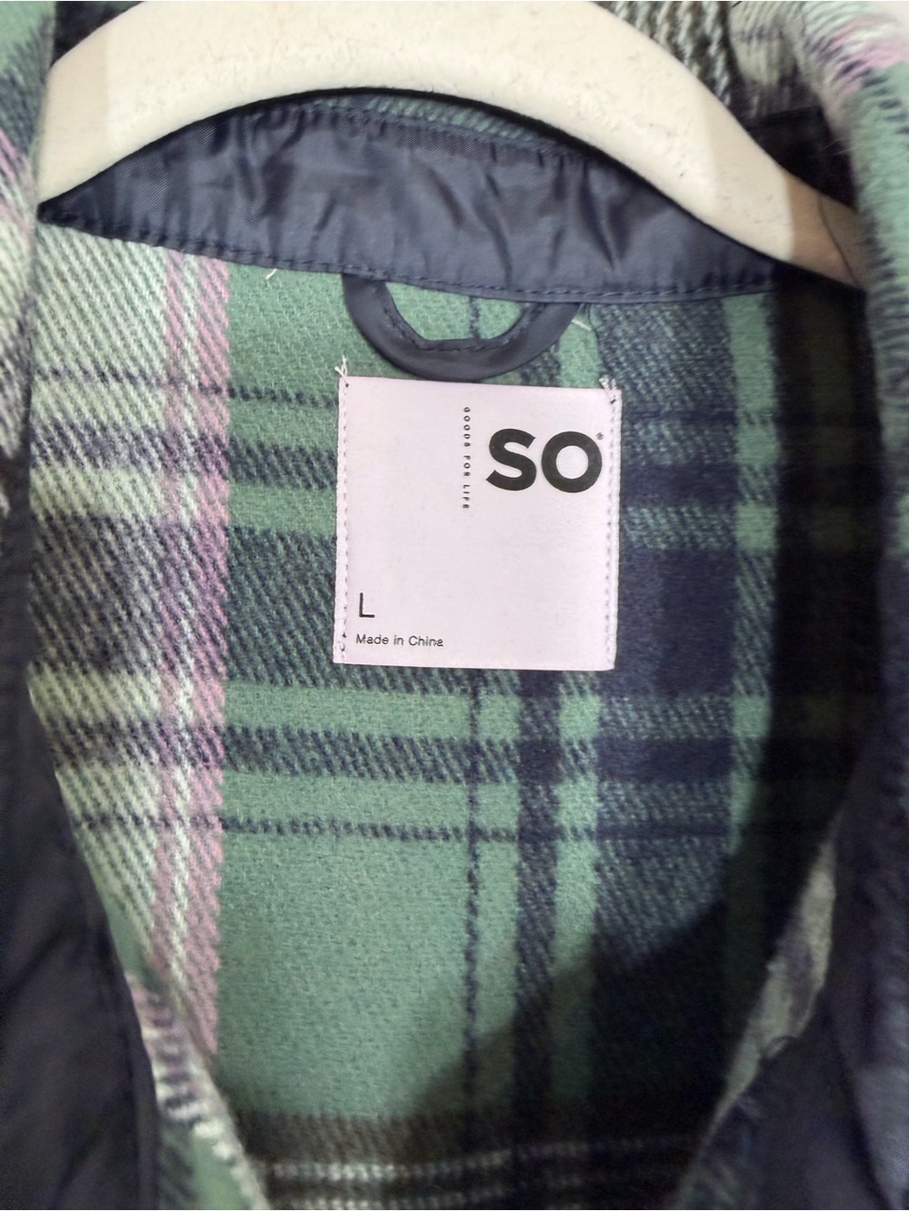 SO green navy thick flannel shacket size large - Picture 2 of 4